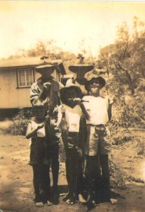 Abraham Henry and grandchildren 1946